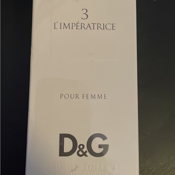 Dolce & Gabbana perfume - Picture 1 of 3